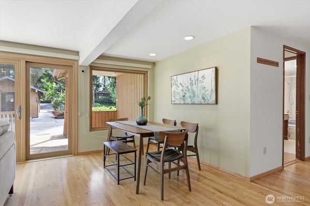 7032 132nd Avenue NE, Kirkland, WA 98033