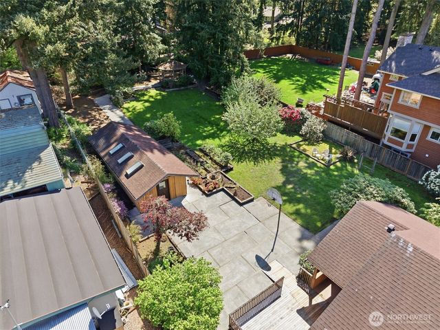 7032 132nd Avenue NE, Kirkland, WA 98033