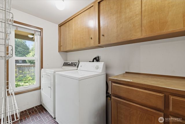 7032 132nd Avenue NE, Kirkland, WA 98033