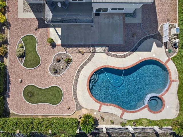 280 Clearwood, Riverside, CA 92506