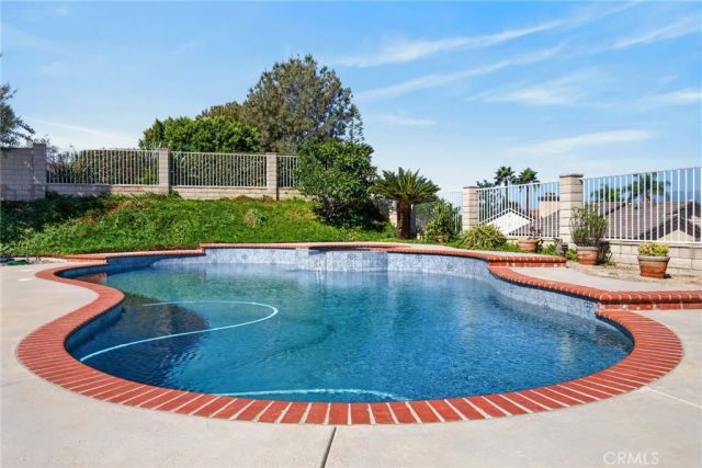 280 Clearwood, Riverside, CA 92506