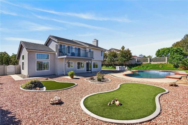 280 Clearwood, Riverside, CA 92506