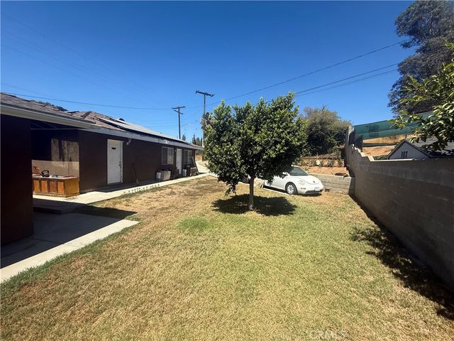 1337 Clovis Court, Pomona, CA 91766