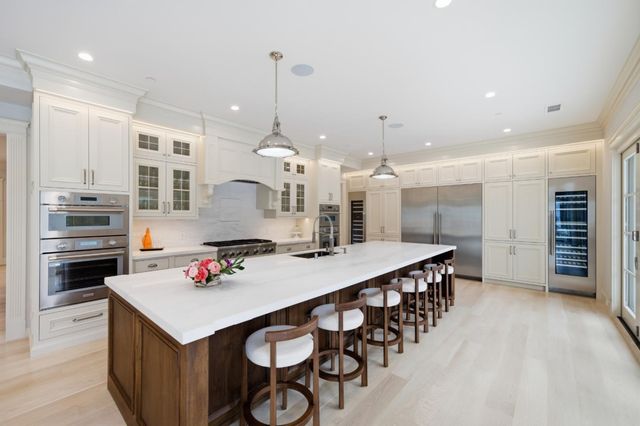 830 Bromfield Road, San Mateo, CA 94402