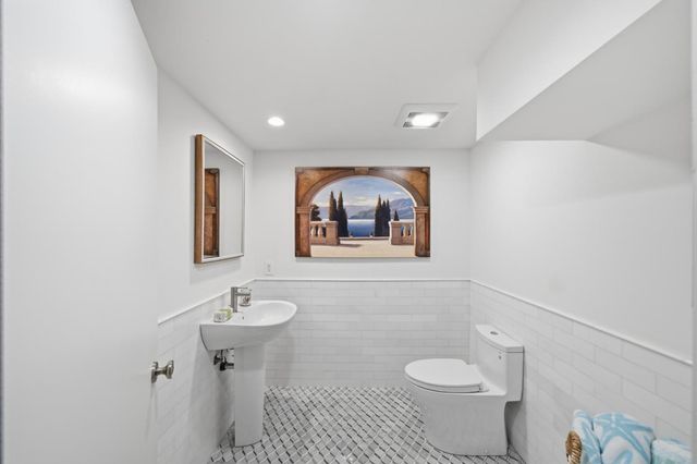 830 Bromfield Road, San Mateo, CA 94402