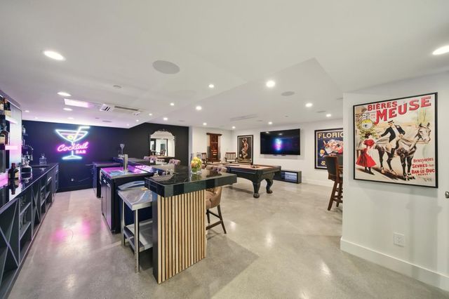 830 Bromfield Road, San Mateo, CA 94402