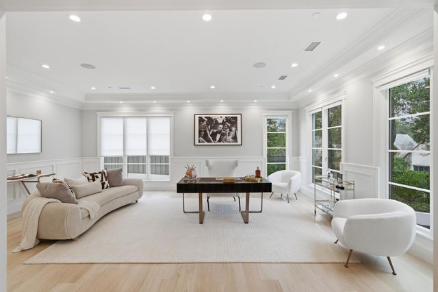 830 Bromfield Road, San Mateo, CA 94402