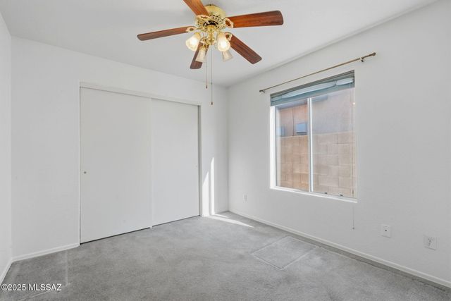 10138 E Sunrise Meadow Place, Tucson, AZ 85747