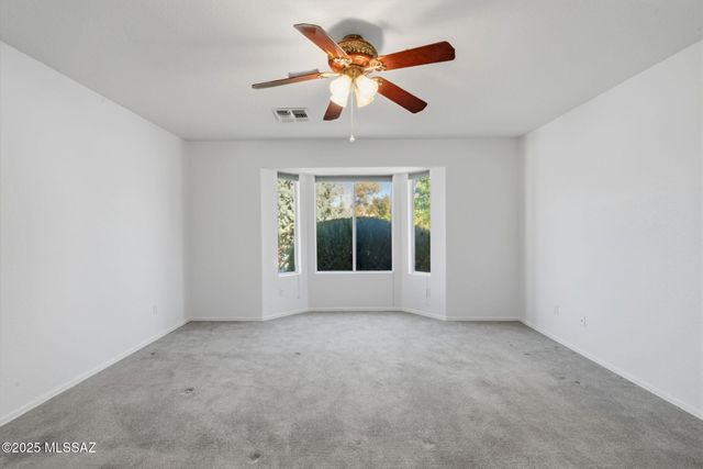 10138 E Sunrise Meadow Place, Tucson, AZ 85747