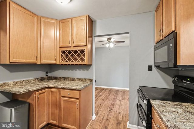 14010 MONTOCLAIR LN, Woodbridge, VA 22193