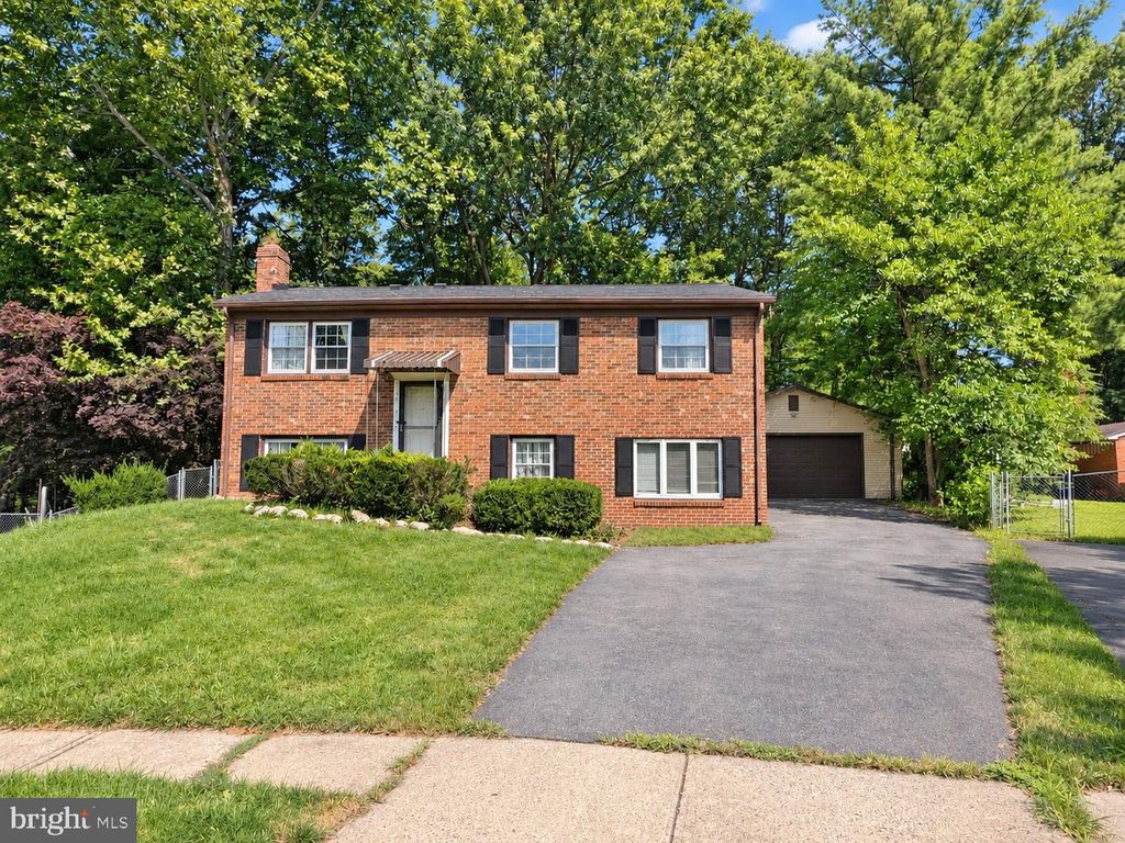 14010 MONTOCLAIR LN, Woodbridge, VA 22193