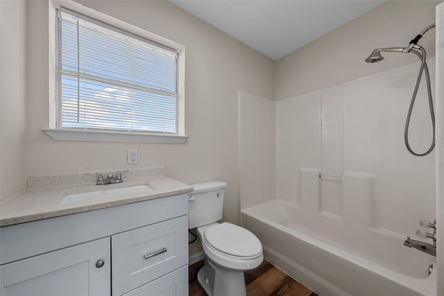 119 Castleman Circle, Hewitt, TX 76643