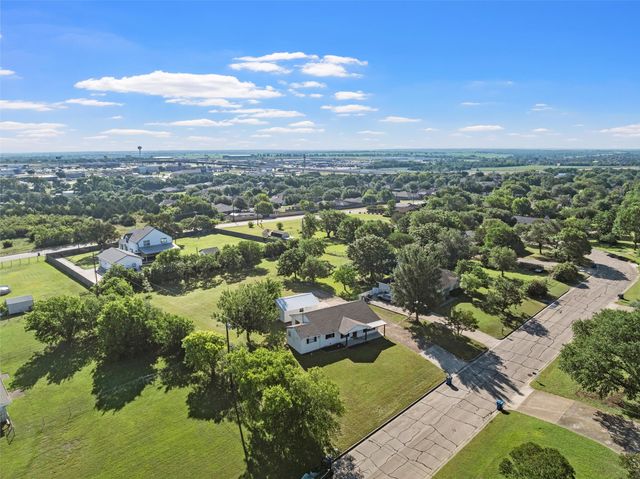 119 Castleman Circle, Hewitt, TX 76643