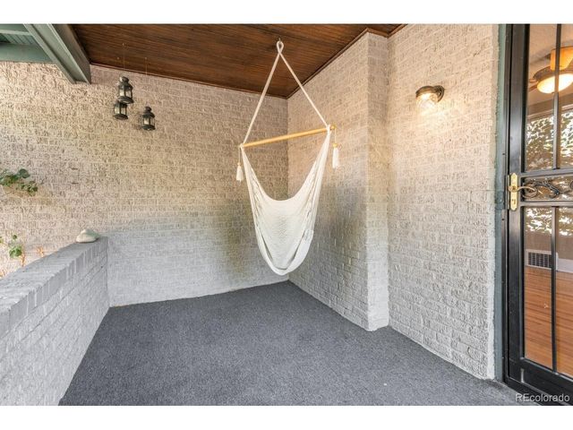 525 E 5th Ave, Denver, CO 80203