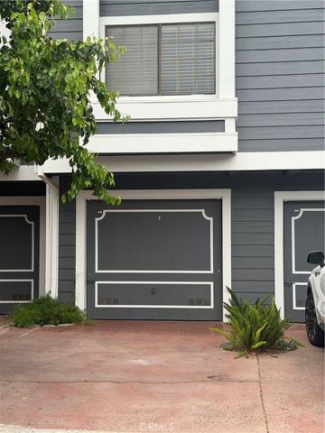 8192 Sandcove Cir 106, Huntington Beach, CA 92646