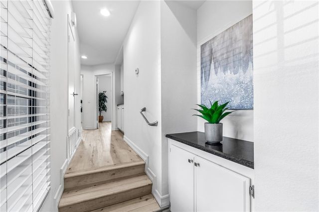 8192 Sandcove Cir 106, Huntington Beach, CA 92646
