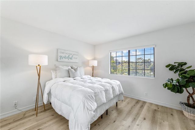 8192 Sandcove Cir 106, Huntington Beach, CA 92646