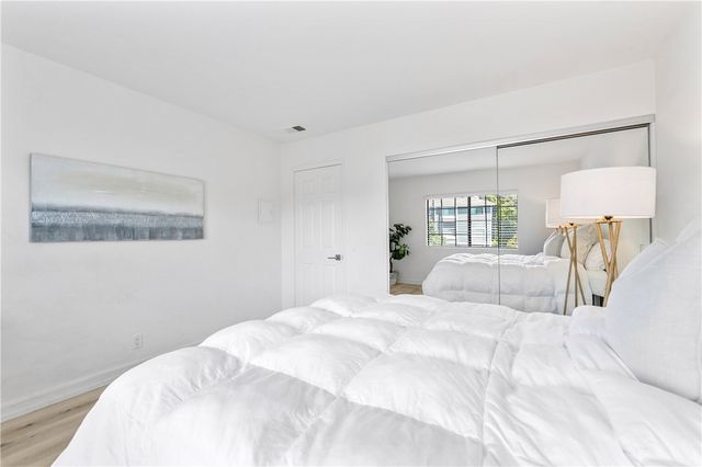 8192 Sandcove Cir 106, Huntington Beach, CA 92646