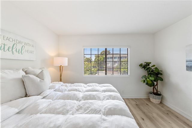 8192 Sandcove Cir 106, Huntington Beach, CA 92646