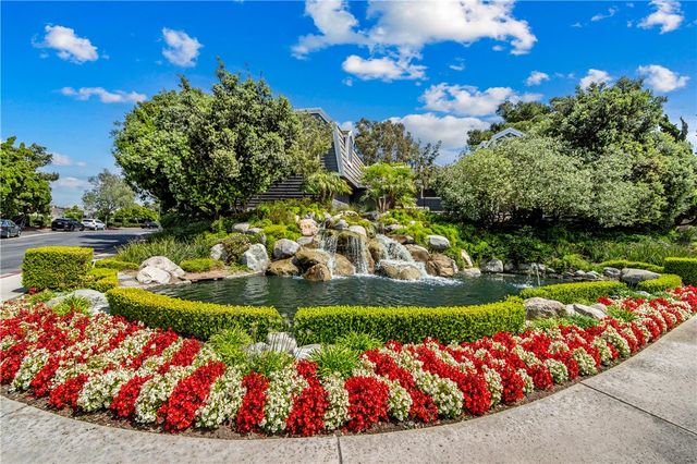 8192 Sandcove Cir 106, Huntington Beach, CA 92646
