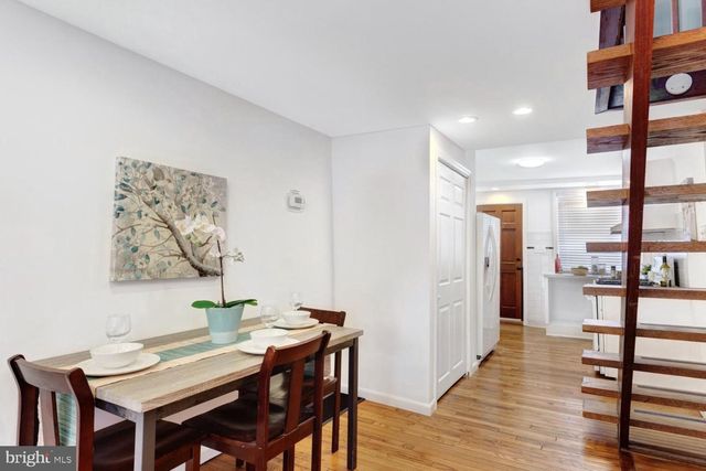 1036 MONTROSE ST, Philadelphia, PA 19147