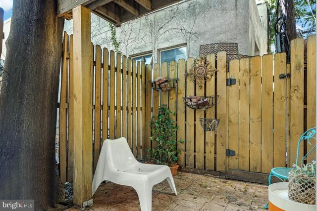 1036 MONTROSE ST, Philadelphia, PA 19147