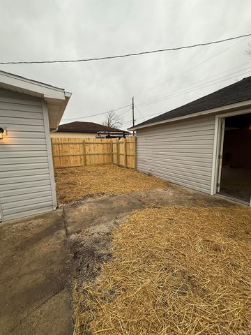 756 N LAFONTAINE Street, Huntington, IN 46750