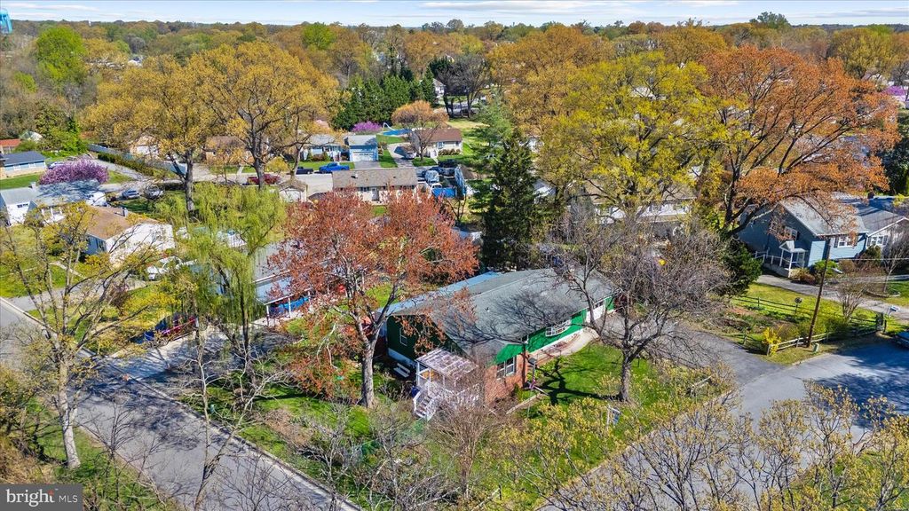 Image 69 of property listing at 114 2ND AVE N, Glen Burnie, MD 21061