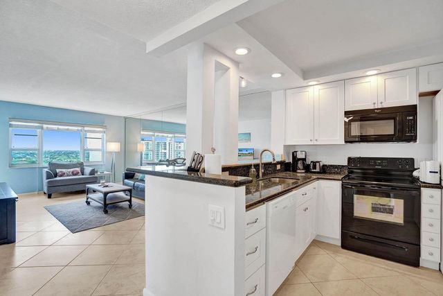 6000 N Ocean Blvd Apt 11E, Lauderdale By The Sea, FL 33308