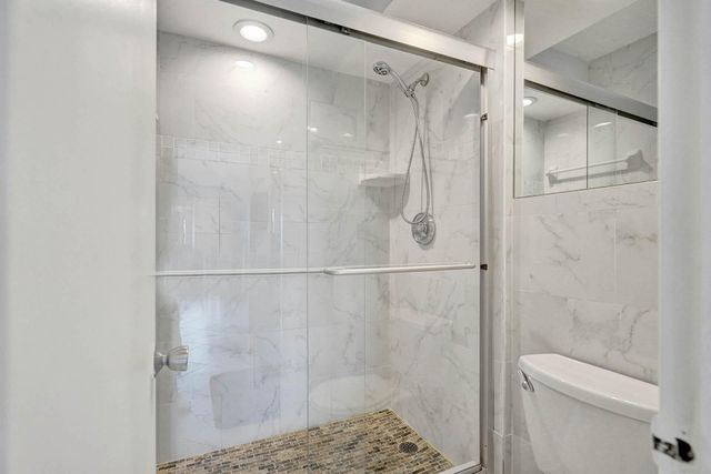 6000 N Ocean Blvd Apt 11E, Lauderdale By The Sea, FL 33308