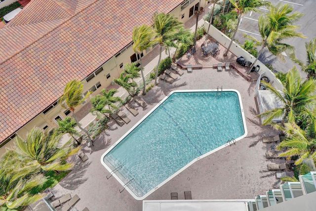 6000 N Ocean Blvd Apt 11E, Lauderdale By The Sea, FL 33308