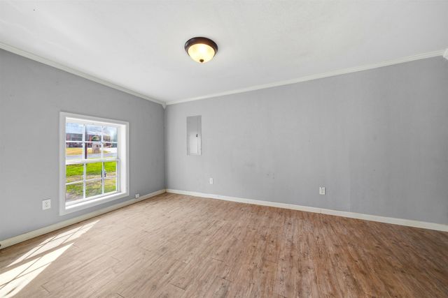 203 Pirate Ave E, Longview, TX 75604