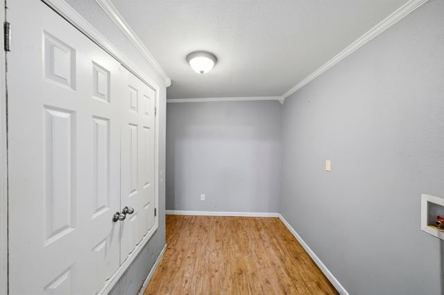 203 Pirate Ave E, Longview, TX 75604