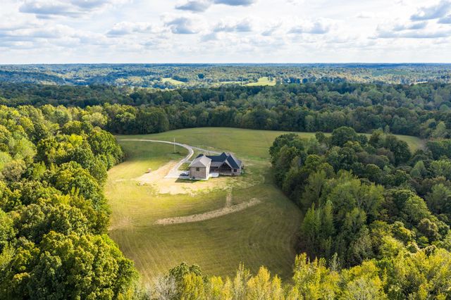 120 Hummingbird Meadows Rd, Palmyra, TN 37142