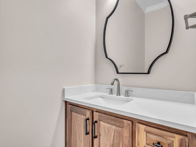 120 Hummingbird Meadows Rd, Palmyra, TN 37142