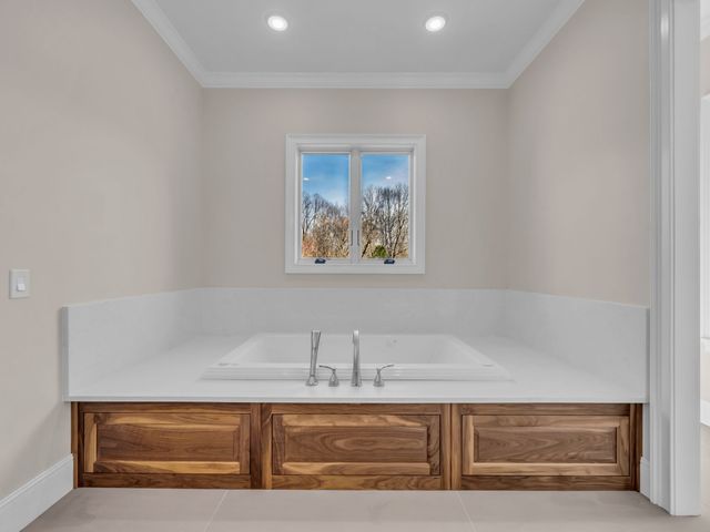 120 Hummingbird Meadows Rd, Palmyra, TN 37142