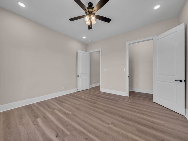 120 Hummingbird Meadows Rd, Palmyra, TN 37142