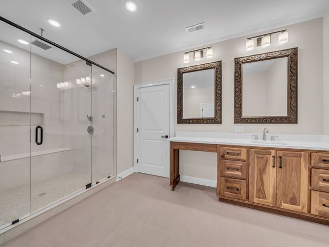 120 Hummingbird Meadows Rd, Palmyra, TN 37142