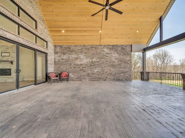 120 Hummingbird Meadows Rd, Palmyra, TN 37142