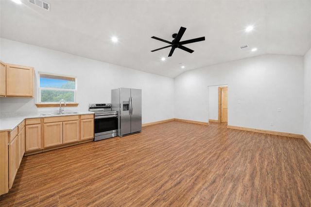 8651 Pr 1230, Centerville, TX 75833