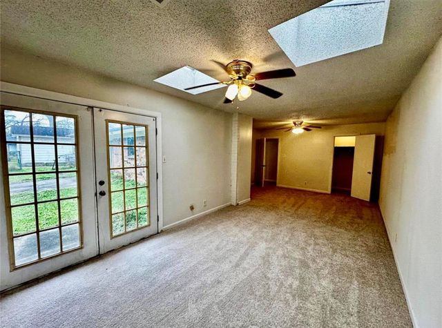 1008 Brockman Street, Sweeny, TX 77480