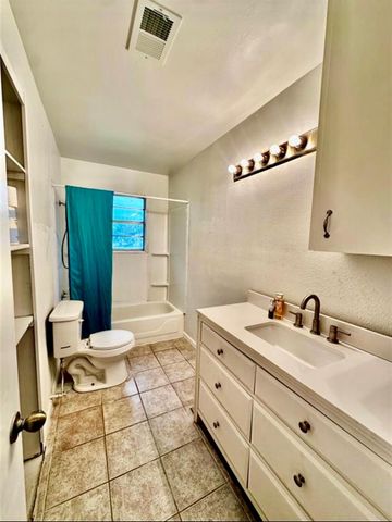 1008 Brockman Street, Sweeny, TX 77480