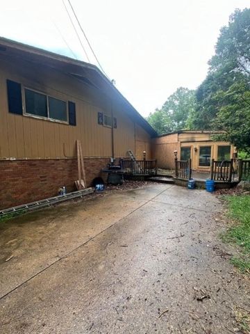 2122 Miller Road, Huntington, WV 25701