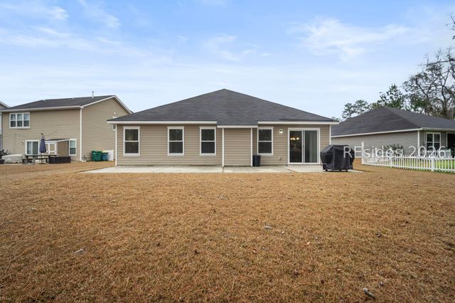 112 Lakeway Dr, Bluffton, SC 29910