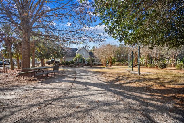 112 Lakeway Dr, Bluffton, SC 29910