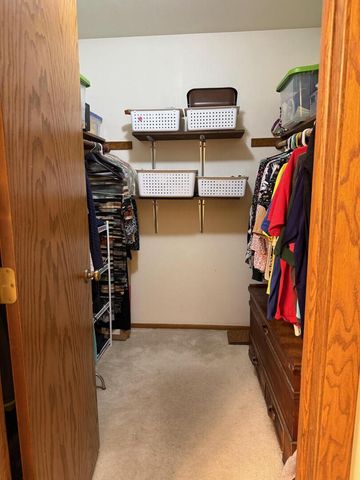 W227S7710 Oakview DRIVE, Big Bend, WI 53103
