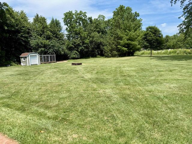 W227S7710 Oakview DRIVE, Big Bend, WI 53103