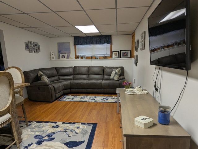 47 Ellisville Dr, Plymouth, MA 02360