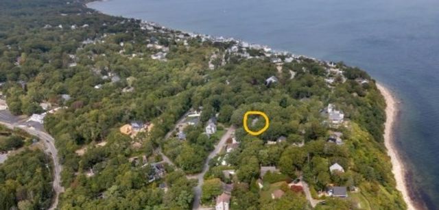 47 Ellisville Dr, Plymouth, MA 02360