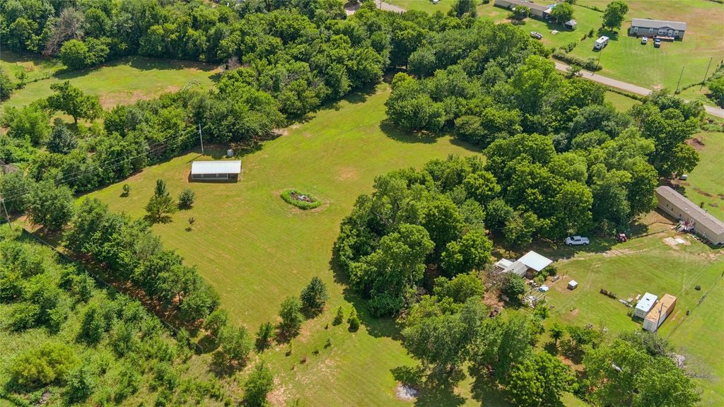 1023 County Street 2945, Tuttle, OK 73089